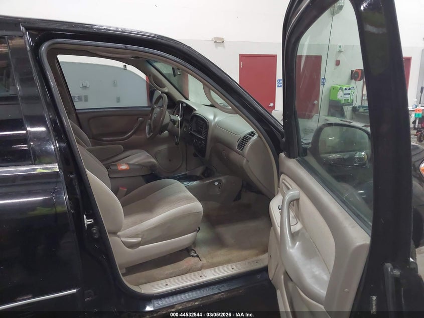 2006 Toyota Tundra VIN 5TBDT44186S504717 IAAI salvage auction — LEFT FRONT, Salvage (California), sold $1,600 on 2026-07-10 (photo 5)