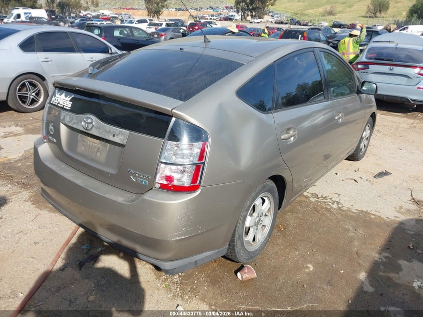 2005 Toyota Prius VIN JTDKB20U253118882 IAAI salvage auction — RIGHT SIDE, Salvage (Texas), sold $350 on 2026-07-28 (photo 4)