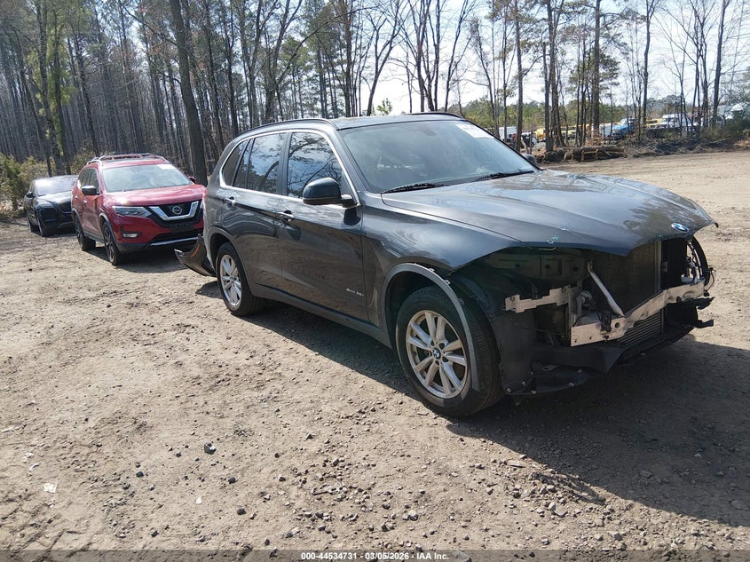 2015 BMW X5 VIN 5UXKR2C54F0H38119 IAAI salvage auction — FRONT END, Salvage (Virginia), sold $2,950 on 2026-07-28 (photo 1)