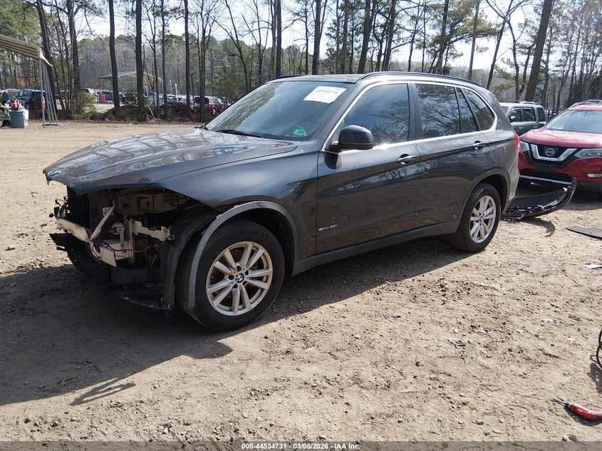 2015 BMW X5 VIN 5UXKR2C54F0H38119 IAAI salvage auction — FRONT END, Salvage (Virginia), sold $2,950 on 2026-07-28 (photo 2)