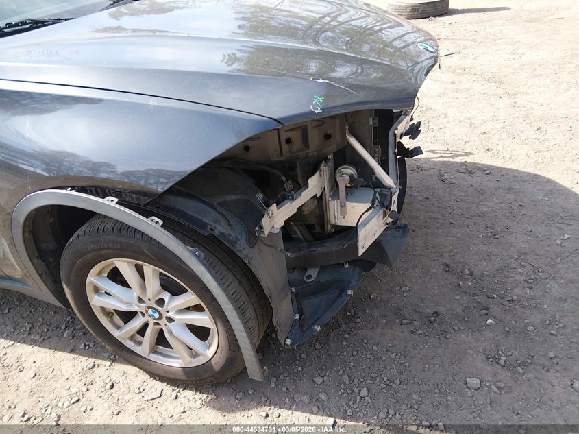 2015 BMW X5 VIN 5UXKR2C54F0H38119 IAAI salvage auction — FRONT END, Salvage (Virginia), sold $2,950 on 2026-07-28 (photo 6)