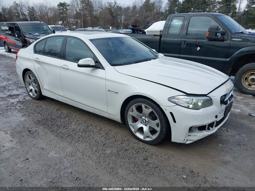 2016 BMW 5er VIN WBA5A7C51GG643698 IAAI salvage auction — FRONT END, Salvage Title, sold $2,125 on 2026-08-04 (photo 1)