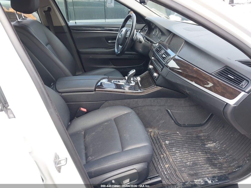 2016 BMW 5er VIN WBA5A7C51GG643698 IAAI salvage auction — FRONT END, Salvage Title, sold $2,125 on 2026-08-04 (photo 5)