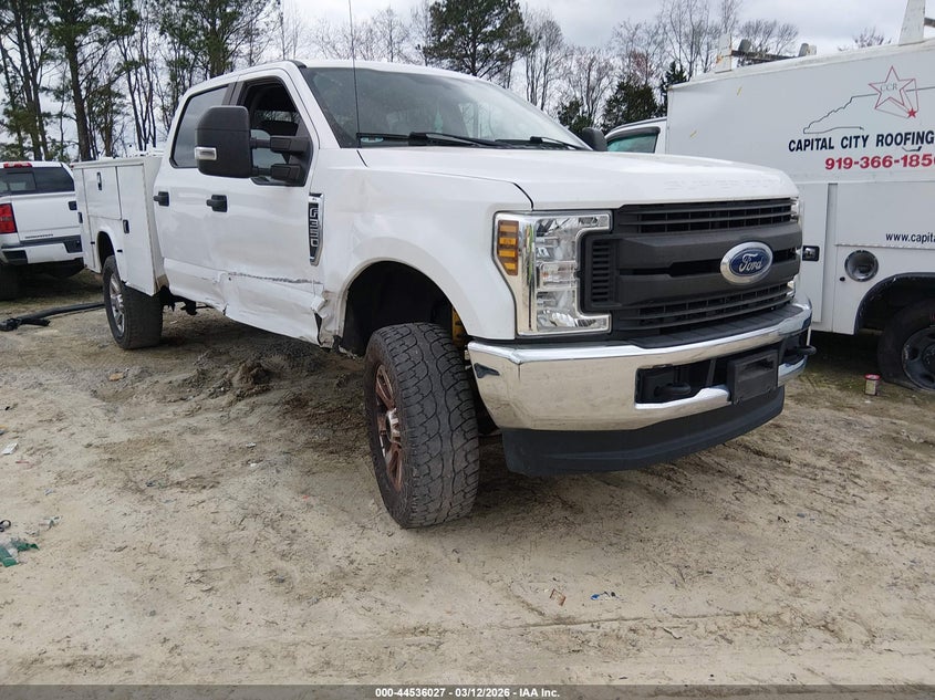2019 Ford F350 VIN 1FD8W3B66KEC52289 IAAI salvage auction — SIDE, Salvage (North Carolina), sold $7,300 on 2026-08-19 (photo 1)
