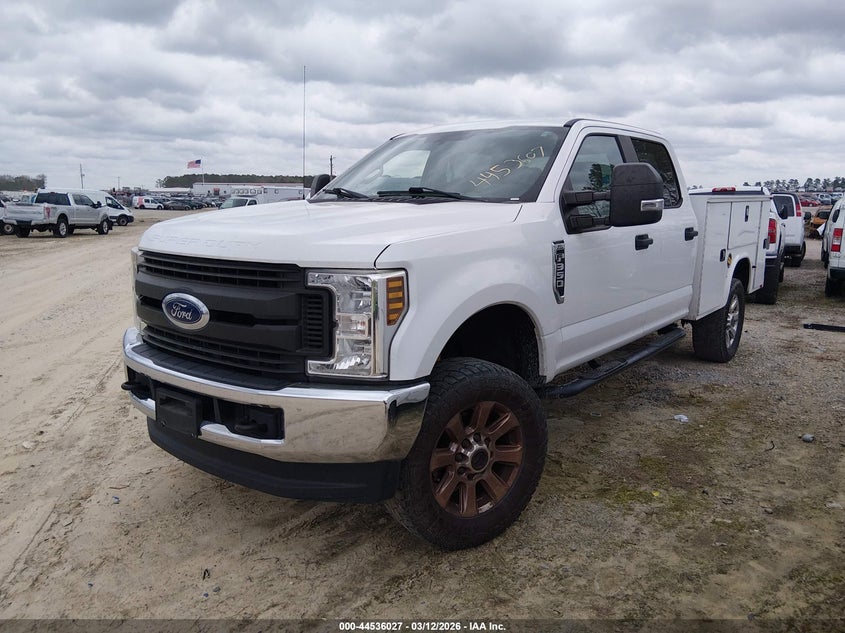 2019 Ford F350 VIN 1FD8W3B66KEC52289 IAAI salvage auction — SIDE, Salvage (North Carolina), sold $7,300 on 2026-08-19 (photo 2)