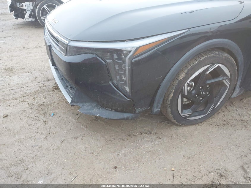 2025 Kia K4 VIN 3KPFU4DE6SE014474 IAAI salvage auction — LEFT FRONT, Clear (Illinois), sold $7,550 on 2026-08-18 (photo 6)