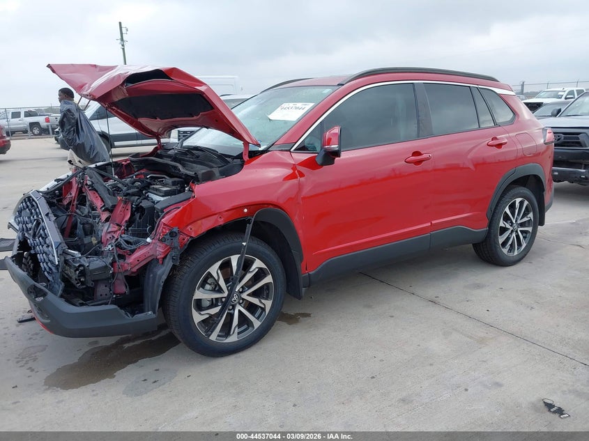 2022 Toyota Corolla cross VIN 7MUDAABG5NV035903 IAAI salvage auction — FRONT END, Salvage Title, sold $5,800 on 2026-07-17 (photo 2)