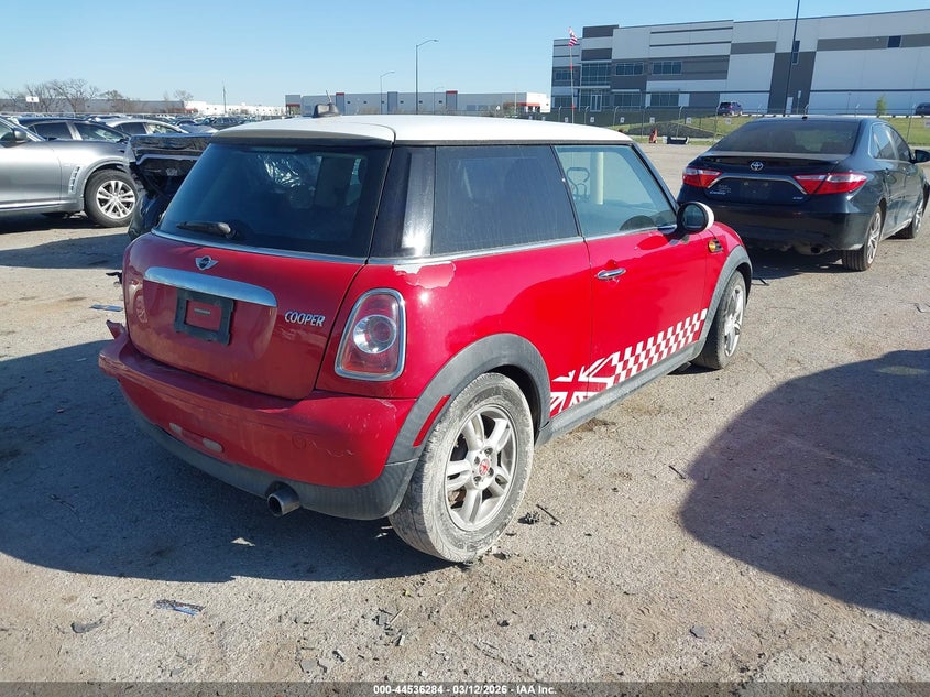 2012 Mini Cooper VIN WMWSU3C5XCT185843 IAAI salvage auction — LEFT REAR, Salvage (Texas), sold $225 on 2026-08-11 (photo 4)