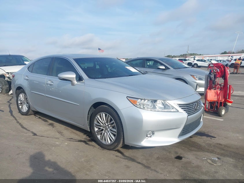 2014 Lexus ES VIN JTHBK1GG6E2142018 IAAI salvage auction — LEFT REAR, Salvage (North Carolina), sold $4,150 on 2026-07-12 (photo 1)