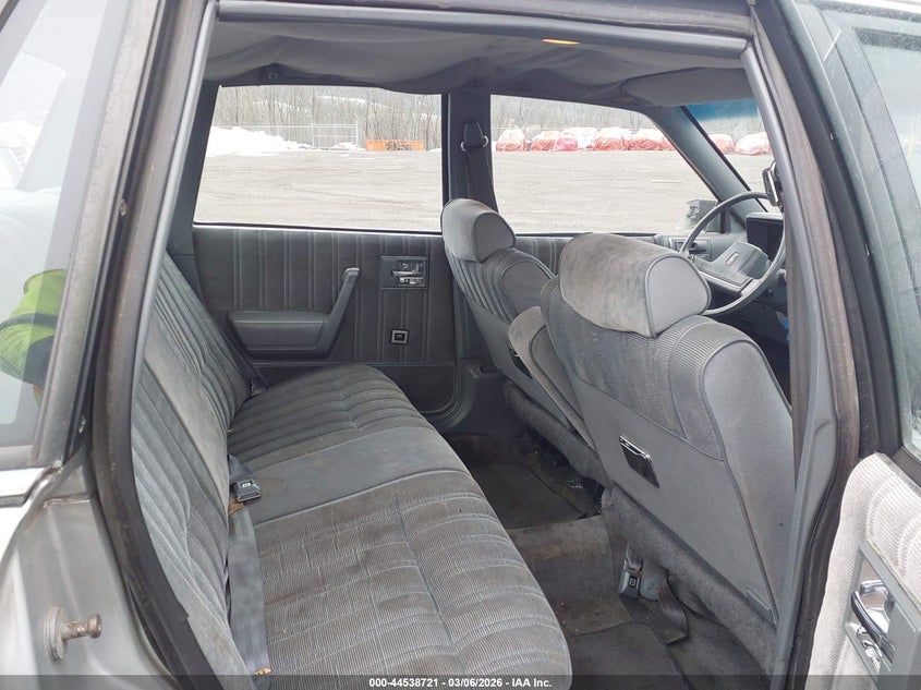 1988 Oldsmobile Cutlass ciera VIN 1G3AJ51W6JG313452 IAAI salvage auction — LEFT SIDE, Salvage (New Jersey), sold $400 on 2026-07-09 (photo 8)
