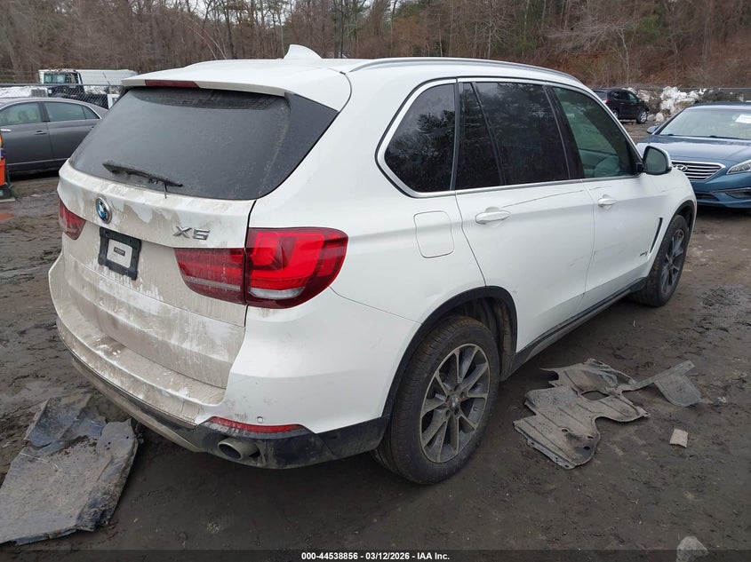 2017 BMW X5 VIN 5UXKR0C32H0V74467 IAAI salvage auction — ENGINE DAMAGE, Salvage Title, sold $25 on 2026-07-28 (photo 4)