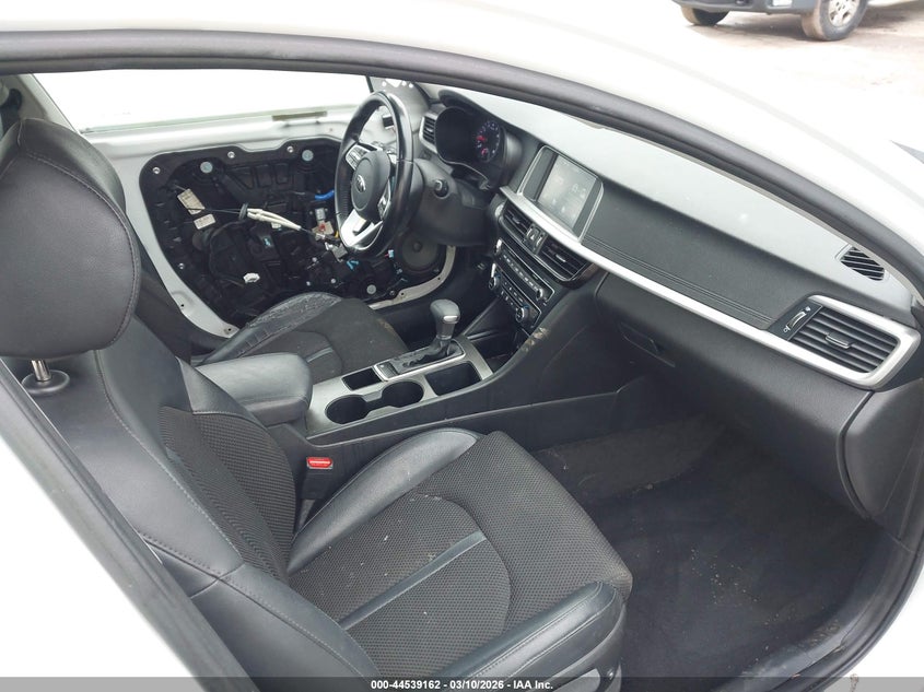 2019 Kia Optima VIN 5XXGT4L36KG372284 IAAI salvage auction — SIDE, Salvage Title, sold $825 on 2026-07-11 (photo 5)