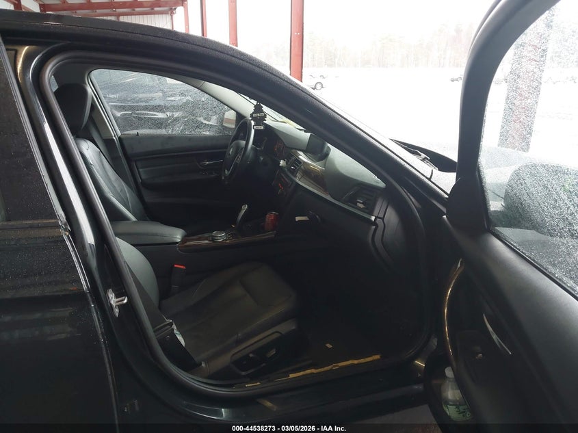 2015 BMW 3er VIN WBA3B5C57FP653529 IAAI salvage auction — SIDE, Mv-907A (New York), sold $1,200 on 2026-08-20 (photo 5)