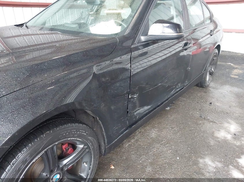 2015 BMW 3er VIN WBA3B5C57FP653529 IAAI salvage auction — SIDE, Mv-907A (New York), sold $1,200 on 2026-08-20 (photo 6)
