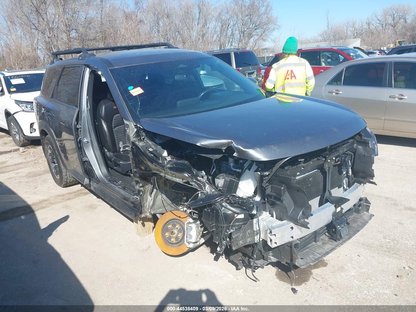 2025 Nissan Pathfinder VIN 5N1DR3BD5SC244605 IAAI salvage auction — RIGHT FRONT, Clear (Kansas), sold $9,150 on 2026-07-29 (photo 1)