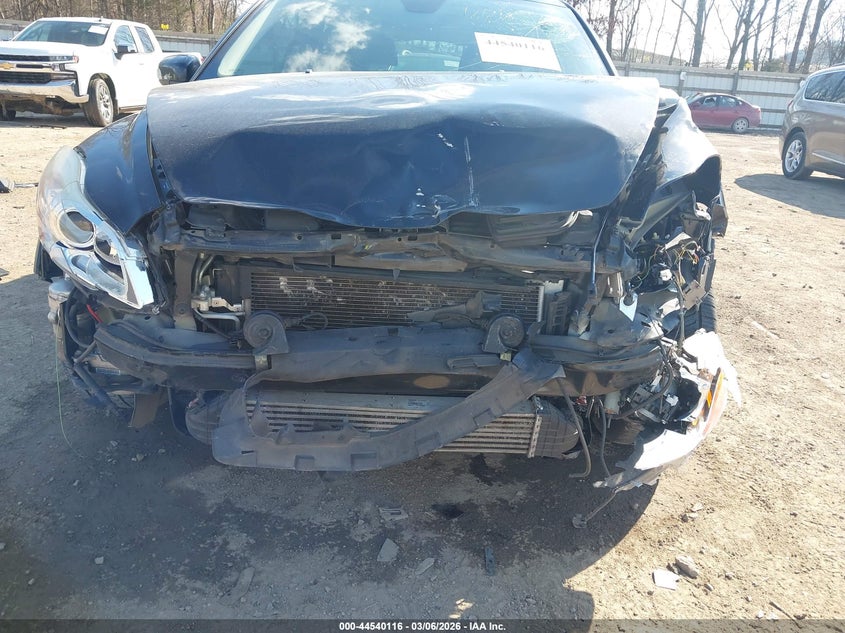 2013 Volvo C30 VIN YV1672MK6D2306640 IAAI salvage auction — FRONT END, Salvage Title, sold $25 on 2026-07-29 (photo 6)
