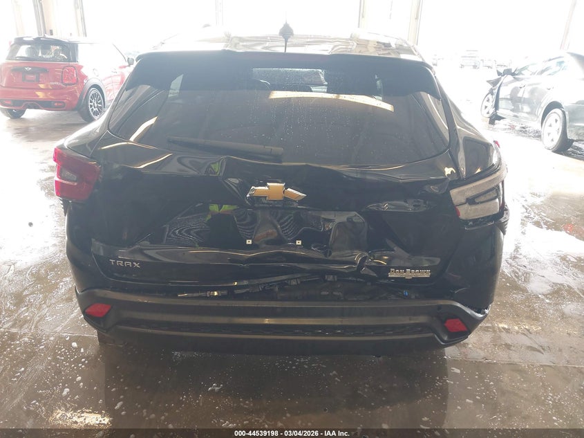 2025 Chevrolet Trax VIN KL77LFEP4SC058562 IAAI salvage auction — REAR END, Clear (Missouri), sold $5,900 on 2026-07-14 (photo 6)