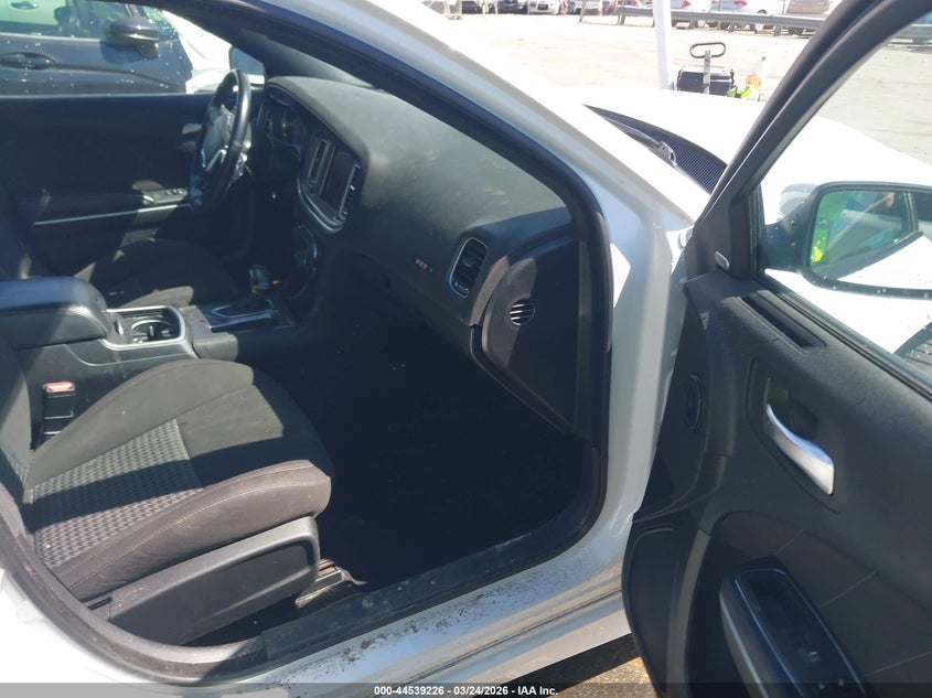 2020 Dodge Charger VIN 2C3CDXGJ2LH246027 IAAI salvage auction — LEFT SIDE, Wait Title, sold $14,300 on 2026-07-23 (photo 5)