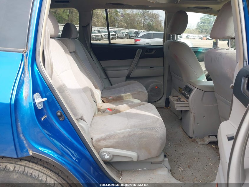 2008 Toyota Highlander VIN JTEDS43A282047887 IAAI salvage auction — LEFT FRONT, Original (Texas), sold $2,675 on 2026-07-16 (photo 8)