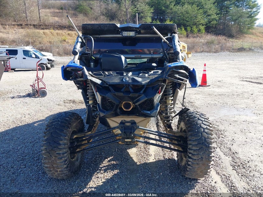 2024 Can-am/ brp Maverick VIN 3JBVXAV45RE000943 IAAI salvage auction — FRONT & REAR, Salvage (Kentucky), sold $9,050 on 2026-08-19 (photo 6)