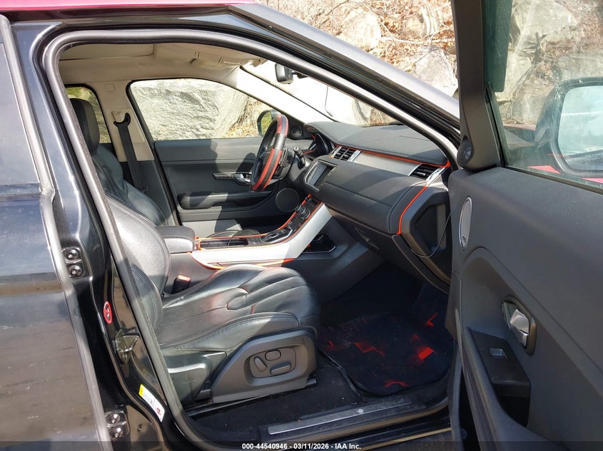 2015 Land rover Range rover evoque VIN SALVP2BG3FH015943 IAAI salvage auction — LEFT SIDE, Clear (Massachusetts), sold $1,000 on 2026-07-28 (photo 5)