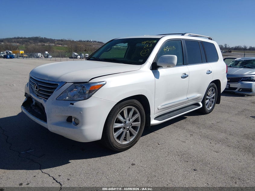 2011 Lexus Lx VIN JTJHY7AX6B4061636 IAAI salvage auction — FRONT END, Salvage (Missouri), sold $14,200 on 2026-07-16 (photo 2)