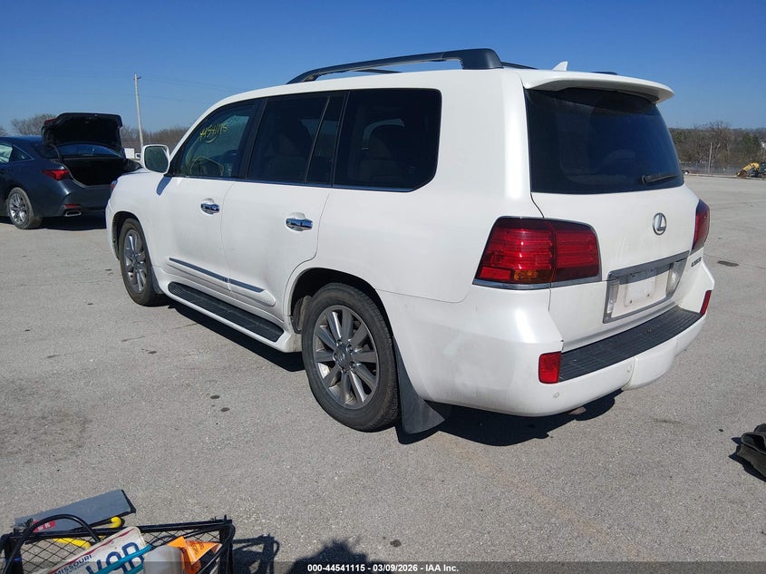 2011 Lexus Lx VIN JTJHY7AX6B4061636 IAAI salvage auction — FRONT END, Salvage (Missouri), sold $14,200 on 2026-07-16 (photo 3)