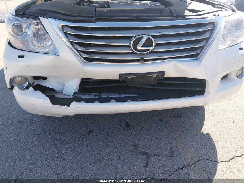 2011 Lexus Lx VIN JTJHY7AX6B4061636 IAAI salvage auction — FRONT END, Salvage (Missouri), sold $14,200 on 2026-07-16 (photo 6)