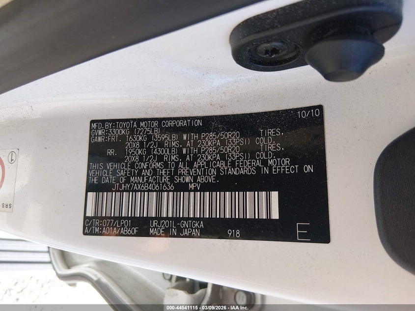 2011 Lexus Lx VIN JTJHY7AX6B4061636 IAAI salvage auction — FRONT END, Salvage (Missouri), sold $14,200 on 2026-07-16 (photo 9)
