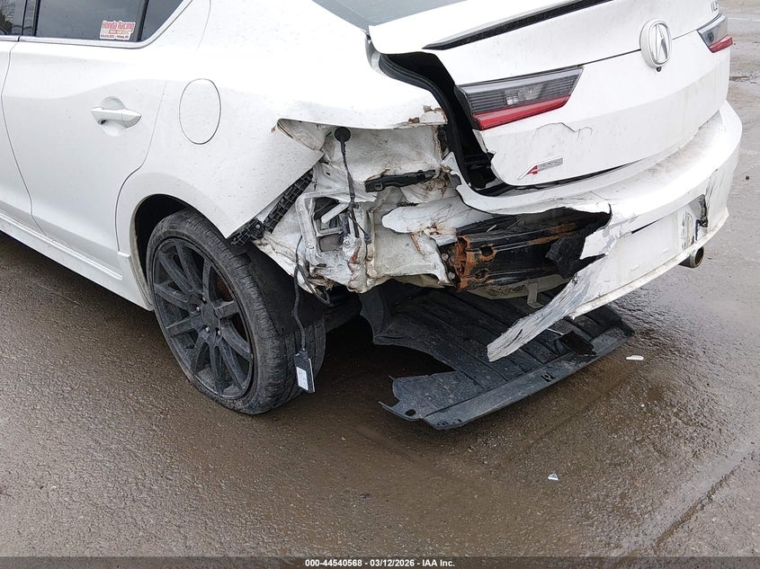 2019 Acura Ilx VIN 19UDE2F81KA002026 IAAI salvage auction — REAR END, Salvage (Massachusetts), sold $4,000 on 2026-08-01 (photo 6)