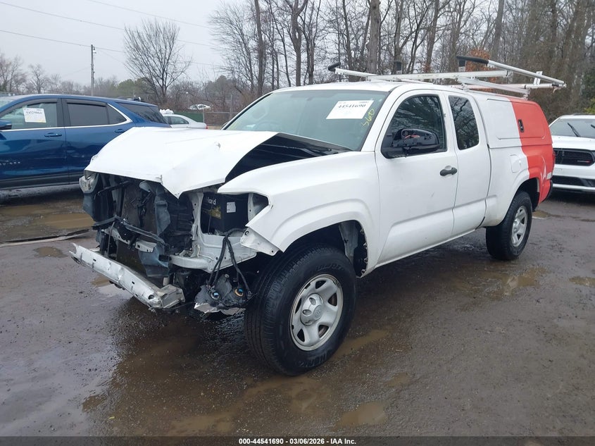 2017 Toyota Tacoma VIN 5TFRX5GN6HX087035 IAAI salvage auction — FRONT END, Salvage Title, sold $5,200 on 2026-07-26 (photo 2)