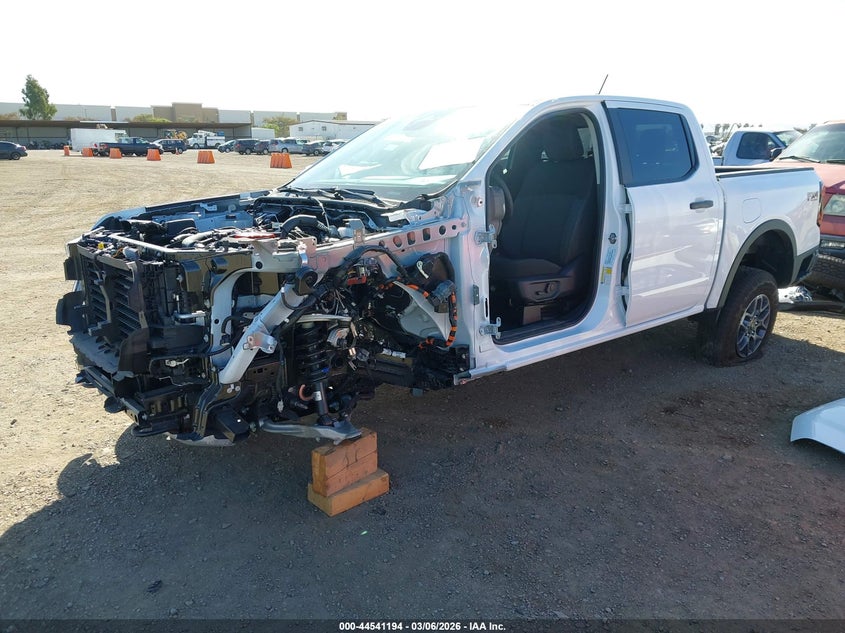 2025 Ford Ranger VIN 1FTER4HP2SLE34569 IAAI salvage auction — LEFT FRONT, Salvage Title, sold $10,200 on 2026-07-29 (photo 2)