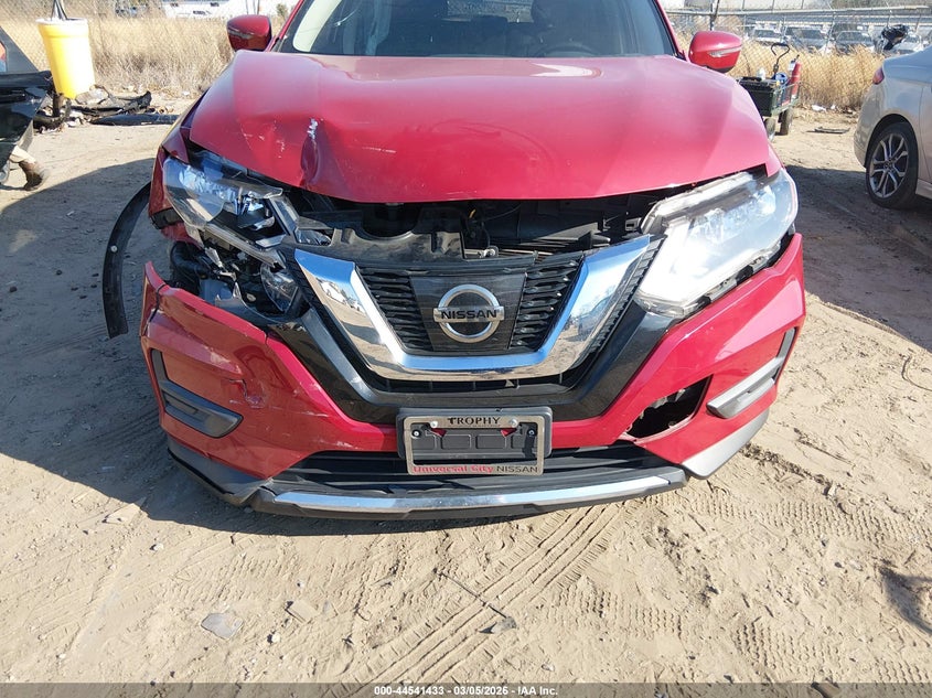2017 Nissan Rogue VIN JN8AT2MTXHW407381 IAAI salvage auction — FRONT END, Salvage (South Carolina), sold $25 on 2026-07-28 (photo 6)