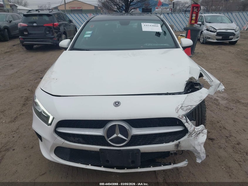 2019 Mercedes-benz A-klasse VIN WDD3G4FBXKW022506 IAAI salvage auction — LEFT FRONT, Salvage (Illinois), sold $5,900 on 2026-07-21 (photo 6)
