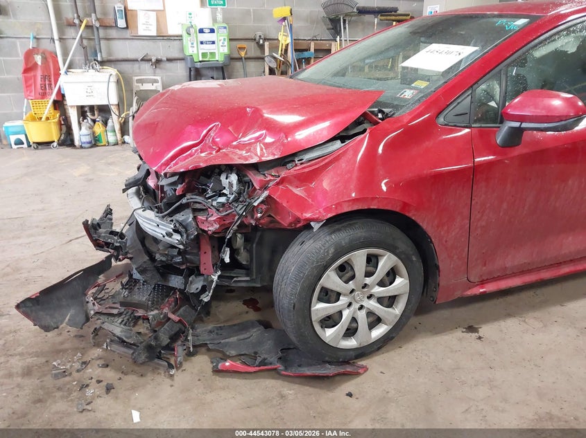 2021 Toyota Corolla VIN JTDEPMAE0MJ164626 IAAI salvage auction — FRONT END, Salvage Title, sold $3,075 on 2026-07-08 (photo 6)