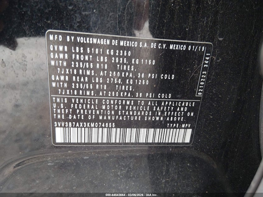 2019 Volkswagen Tiguan VIN 3VV3B7AX3KM074655 IAAI salvage auction — FRONT END, Salvage Title, sold $900 on 2026-07-31 (photo 9)