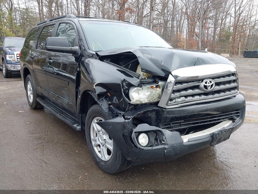 2013 Toyota Sequoia VIN 5TDBY5G16DS081117 IAAI salvage auction — FRONT END, Salvage Title, sold $2,250 on 2026-07-31 (photo 6)