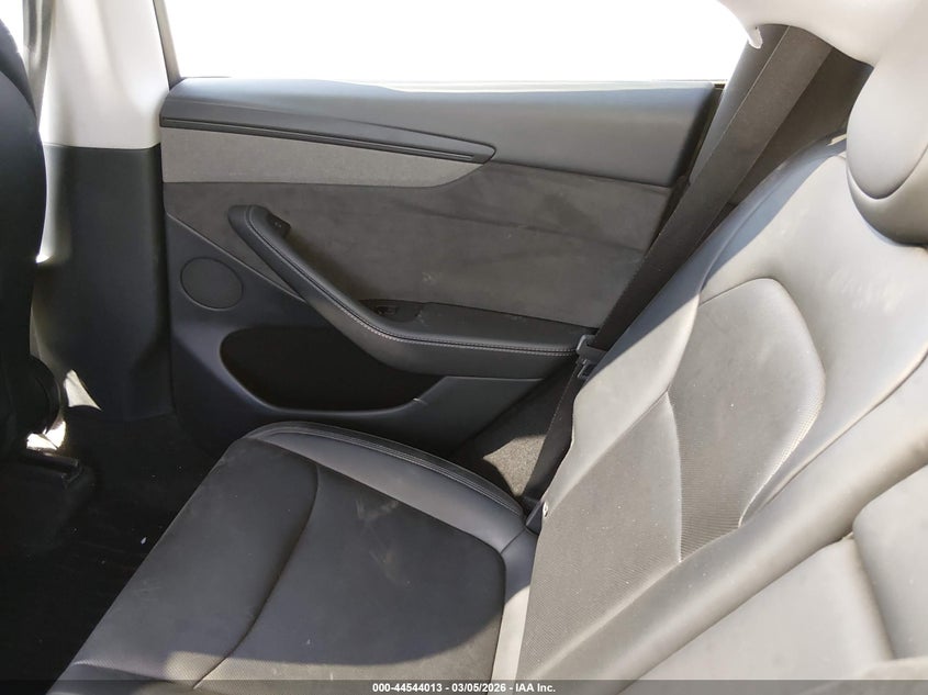 2026 Tesla Model y VIN 7SAYGDEE9TF343067 IAAI salvage auction — Front End, Salvage (Nevada), sold $9,800 on 2026-05-08 (photo 8)