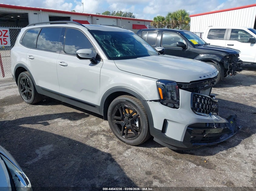 2025 Kia Telluride VIN 5XYP5DGC1SG687722 IAAI salvage auction — FRONT END, Wait Title, sold $12,100 on 2026-07-29 (photo 1)
