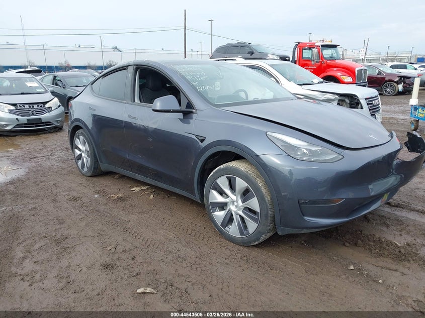 2023 Tesla Model y VIN 7SAYGDEE1PA194785 IAAI salvage auction — LEFT FRONT, Salvage Title, sold $6,150 on 2026-07-23 (photo 1)
