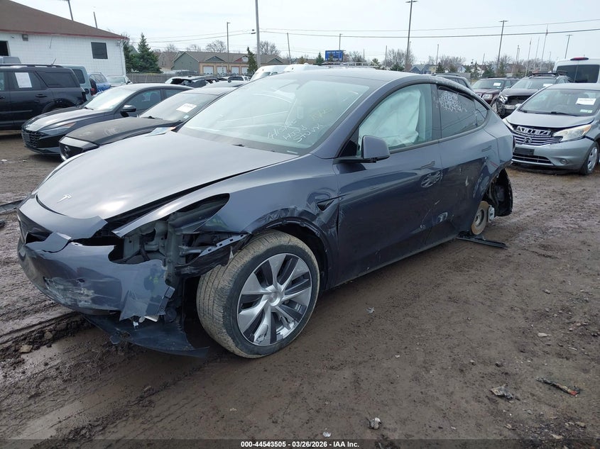 2023 Tesla Model y VIN 7SAYGDEE1PA194785 IAAI salvage auction — LEFT FRONT, Salvage Title, sold $6,150 on 2026-07-23 (photo 2)