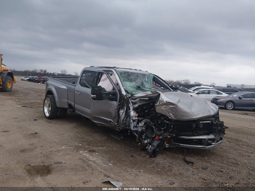 2024 Ford F450 VIN 1FT8W4DM2RED40501 IAAI salvage auction — FRONT END, Non-Repairable (Texas), sold $9,700 on 2026-07-14 (photo 1)