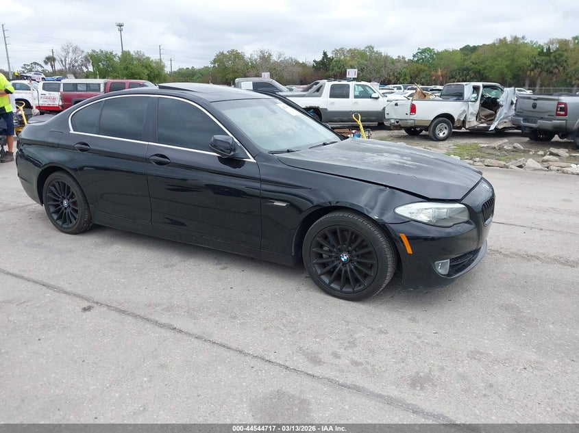 2011 BMW 5er VIN WBAFR7C51BC803494 IAAI salvage auction — LEFT SIDE, Rebuildable (Florida), sold $775 on 2026-07-22 (photo 1)