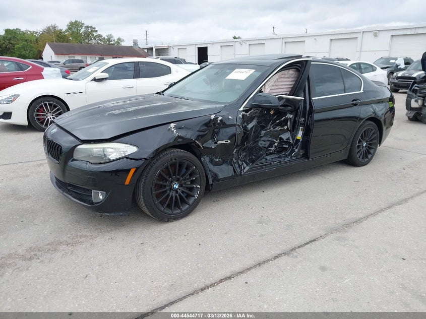 2011 BMW 5er VIN WBAFR7C51BC803494 IAAI salvage auction — LEFT SIDE, Rebuildable (Florida), sold $775 on 2026-07-22 (photo 2)