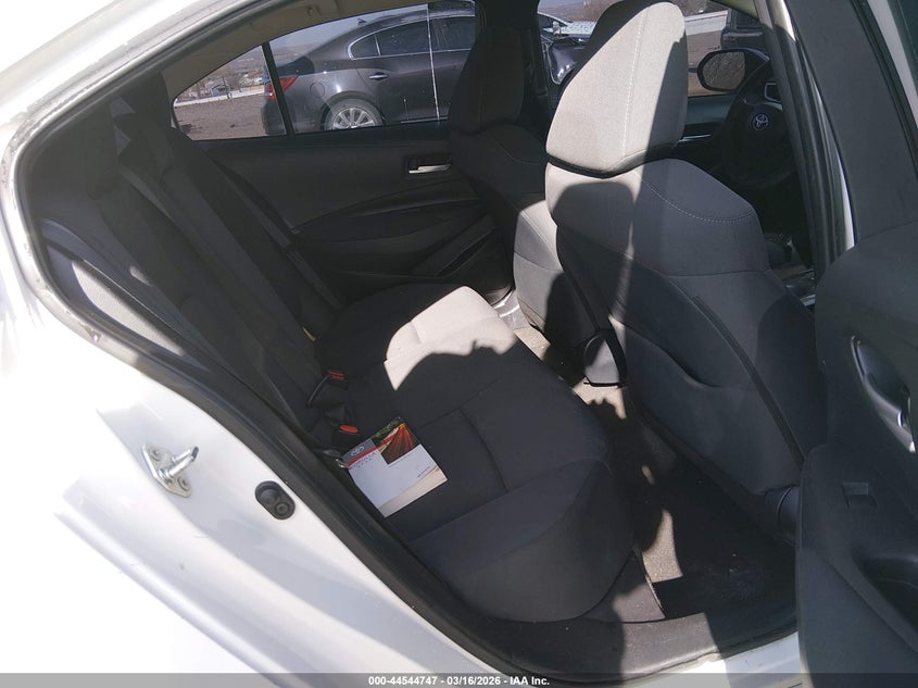 2020 Toyota Corolla VIN 5YFEPRAE5LP052394 IAAI salvage auction — RIGHT FRONT, Salvage Title, sold $4,250 on 2026-07-20 (photo 8)