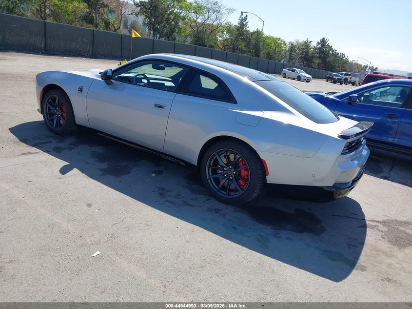 2024 Dodge Charger daytona VIN 2C3CDBDK2RR205433 IAAI salvage auction — RIGHT FRONT, Salvage (California), sold $18,125 on 2026-07-09 (photo 3)