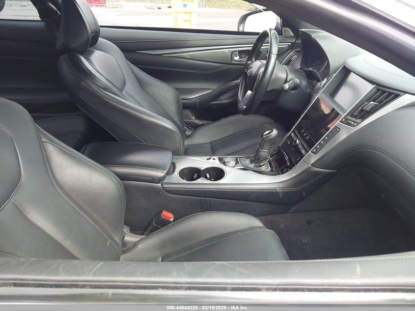 2017 Infiniti Q60 VIN JN1EV7EK2HM363496 IAAI salvage auction — LEFT SIDE, Salvage Title, sold $3,650 on 2026-07-14 (photo 5)