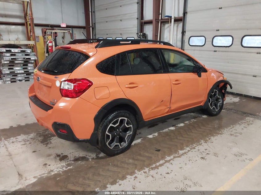 2014 Subaru Xv VIN JF2GPAVC8E8203599 IAAI salvage auction — RIGHT FRONT, Salvage Title, sold $625 on 2026-07-06 (photo 4)