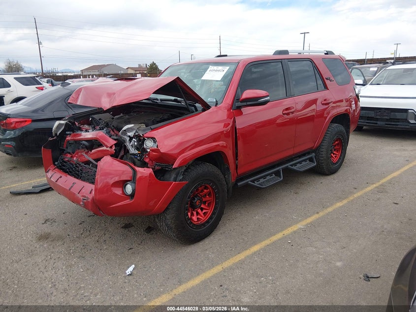 2018 Toyota 4runner VIN JTEBU5JRXJ5521122 IAAI salvage auction — FRONT END, Salvage (Colorado), sold $11,950 on 2026-07-21 (photo 2)