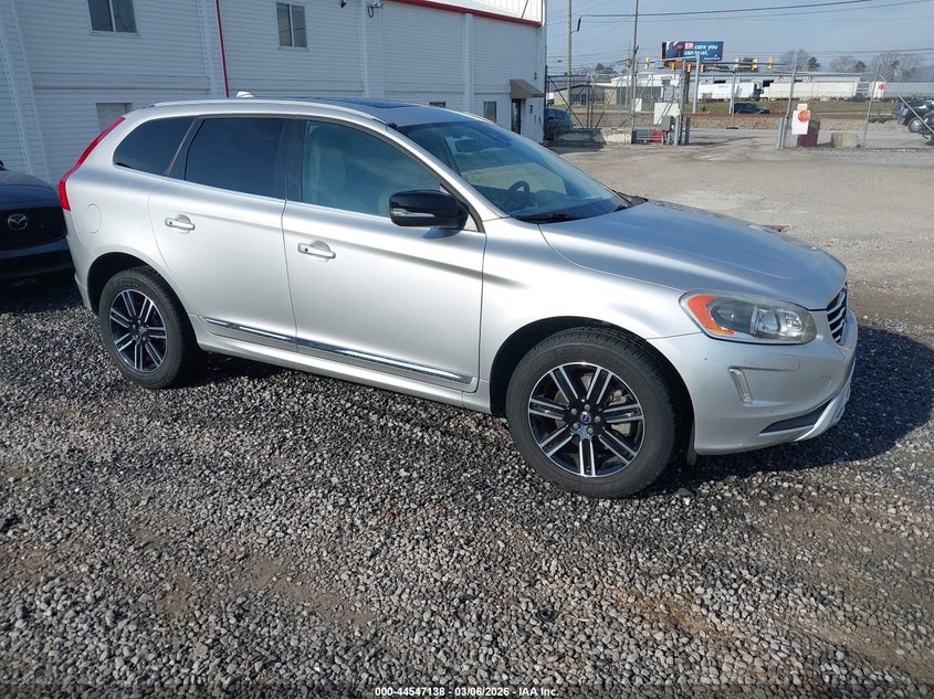 2017 Volvo Xc60 VIN YV440MDR7H2166756 IAAI salvage auction — LEFT FRONT, Salvage Title, sold $4,200 on 2026-07-24 (photo 1)